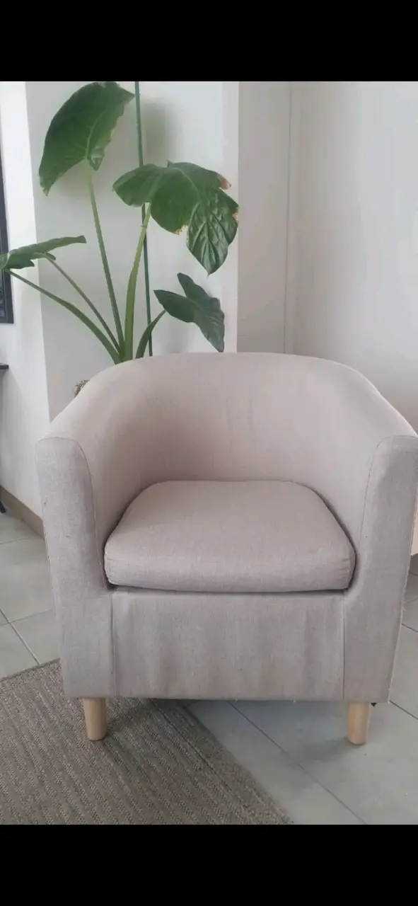 POLTRONA individual beige moderno