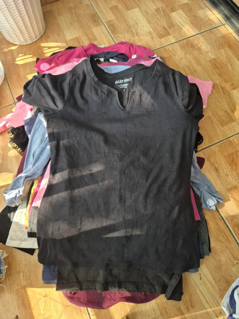 Poleras variadas para mujer 1000 cada una - 1