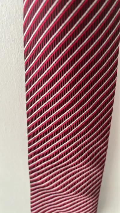 Corbata de rayas rojas y blancas elegante - miniatura 2