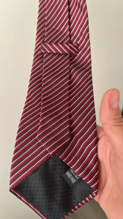 Corbata de rayas rojas y blancas elegante - miniatura 3