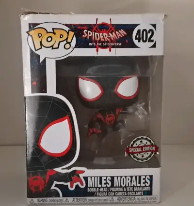 Figura Funko Pop de Miles morales Edición Especial - miniatura 1