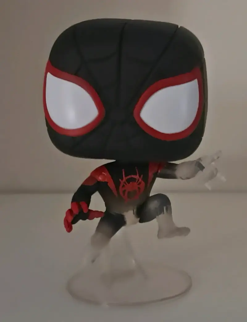 Figura Funko Pop de Miles morales Edición Especial - 5