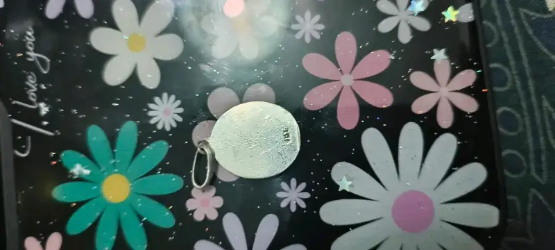 Medalla religiosa de plata con imagen grabada - 2