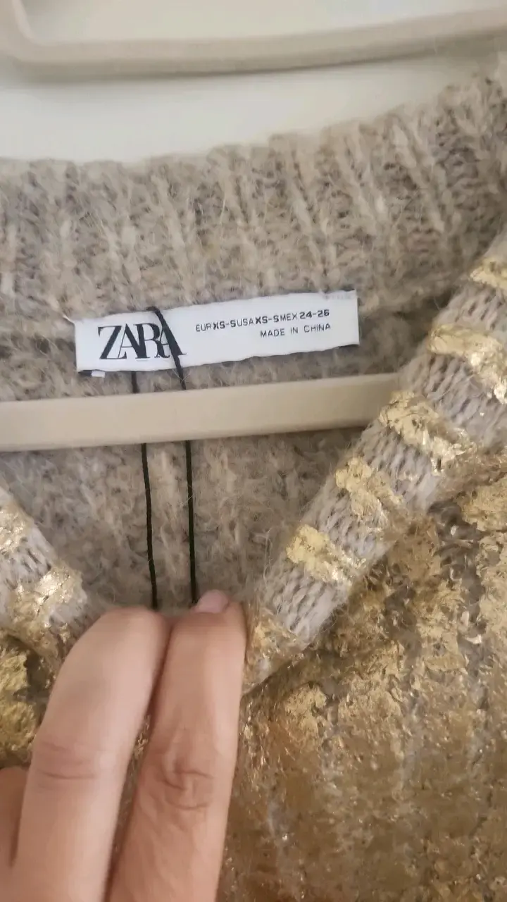 Suéter dorado brillante Zara para mujer - 2