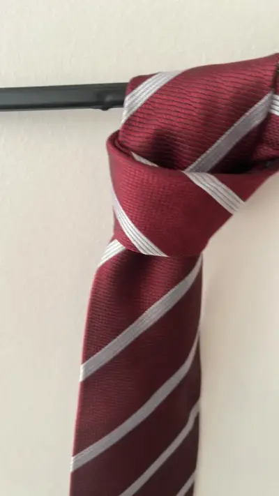 Corbata André Valentino Roja a Rayas - miniatura 4
