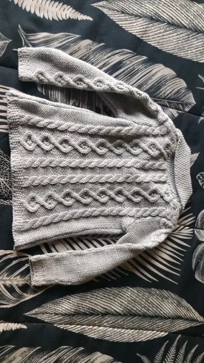 Chaleco de lana gris para niño con botones - miniatura 3
