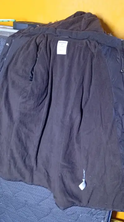 Parka negra con capucha de piel Old Navy XL - miniatura 2