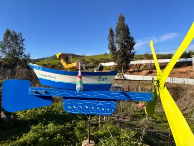 Veleta animada de barco artesanal - miniatura 4
