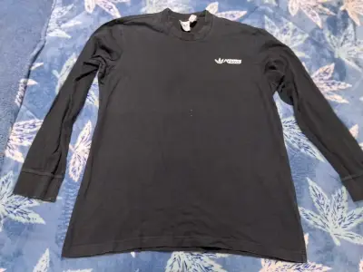 Polera manga larga negra Adidas con diseño trasero - miniatura 1