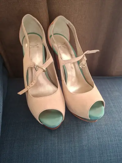 Zapatos de tacón alto beige Luz da Lua - miniatura 2
