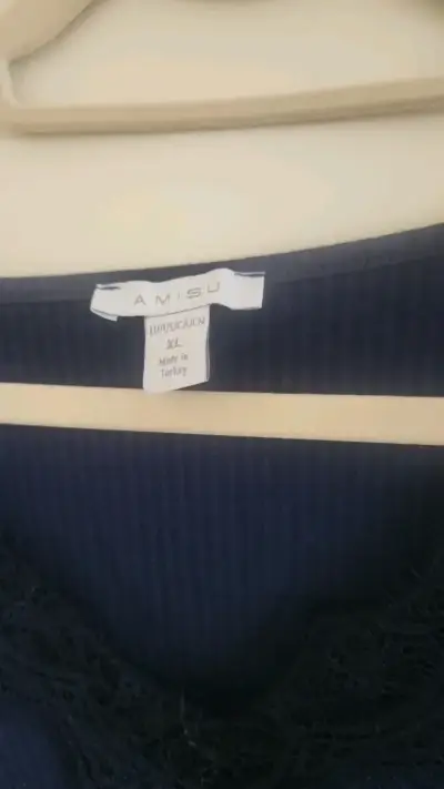 Blusa azul con encaje Amisu talla XL - miniatura 3