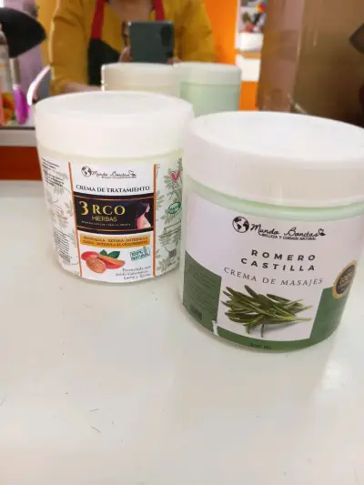 Set de productos de cuidado capilar y piel Madre Tierra - miniatura 4