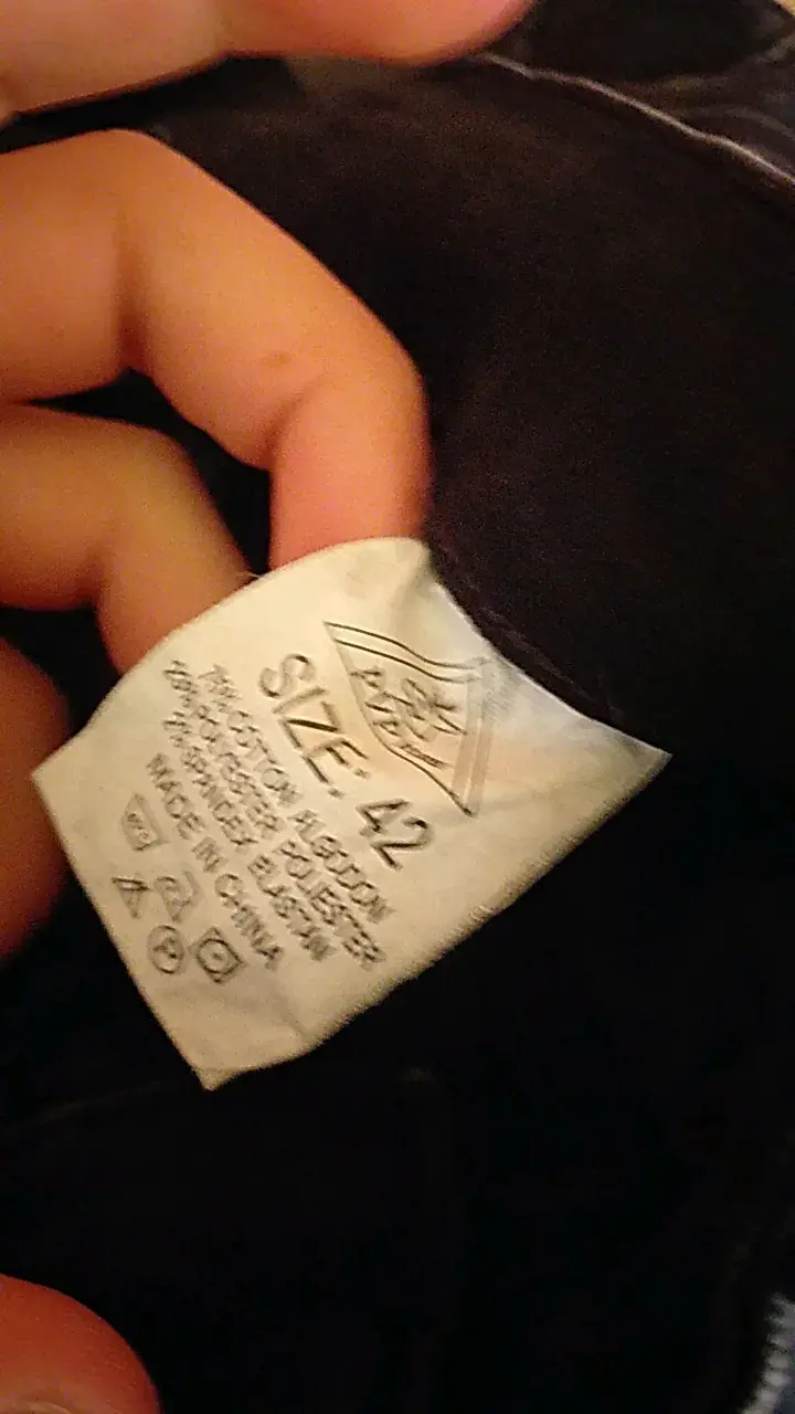 Jeans pvpnegros desgastados para hombre - 4