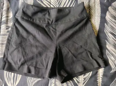 Shorts negros Boston Proper talla 0 - miniatura 1