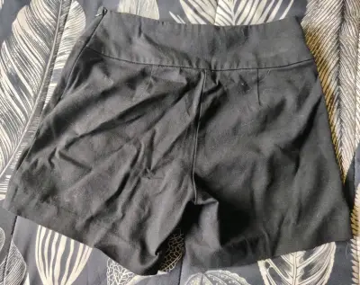 Shorts negros Boston Proper talla 0 - miniatura 2