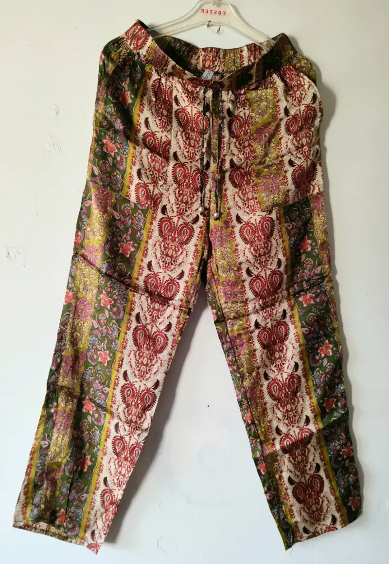 Pantalones en seda estampada de bohemios para muje
