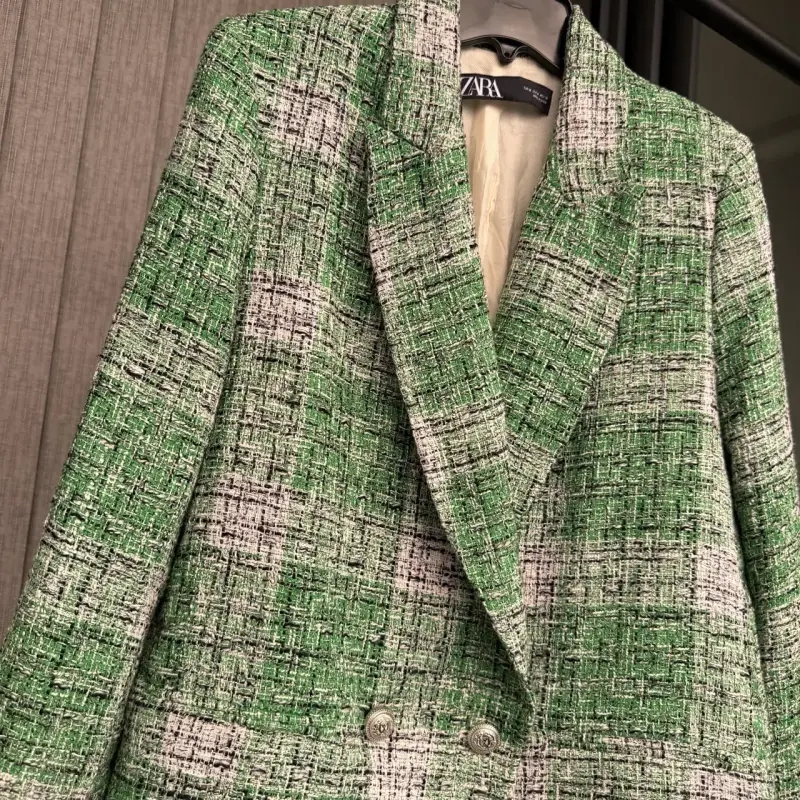 Blazer Zara talla M - 5