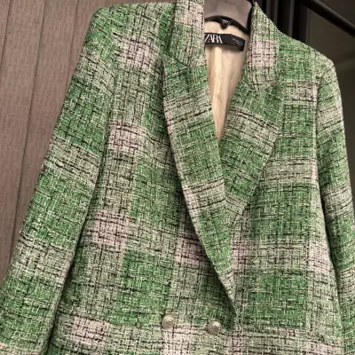 Blazer Zara talla M - miniatura 5