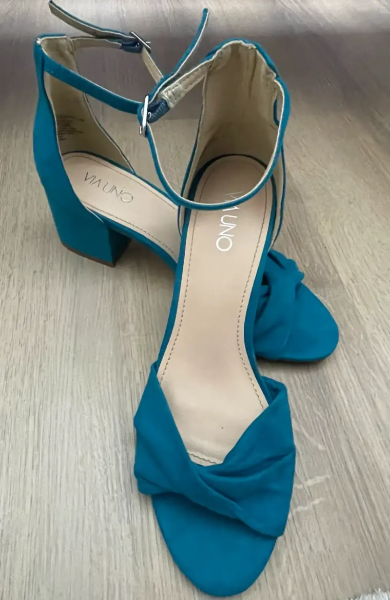 Sandalias de tacón azul Via Uno con correa ajustable - 1