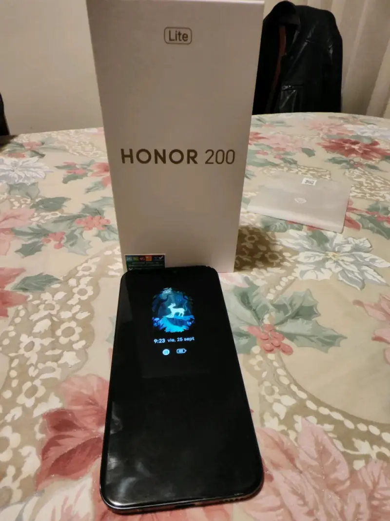 Smartphone Honor 200 Lite 5G con 256GB - 4