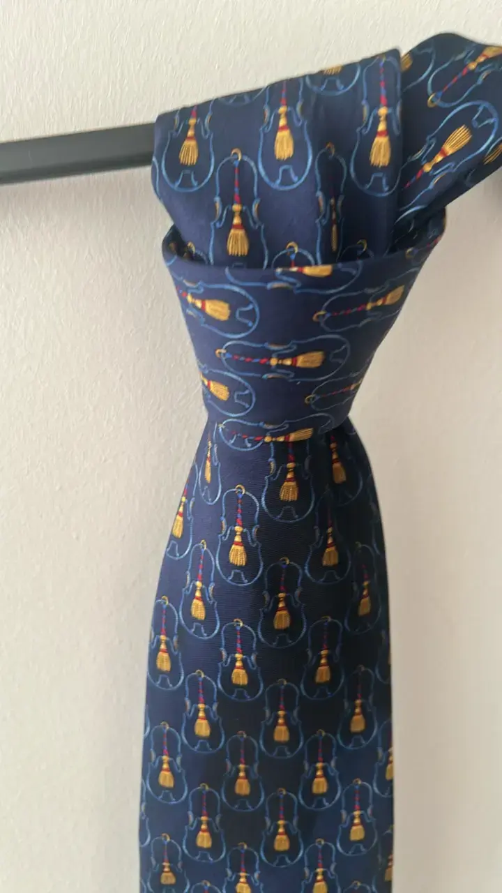 Corbata de seda azul con diseño de guitarras Christian Dior - 2