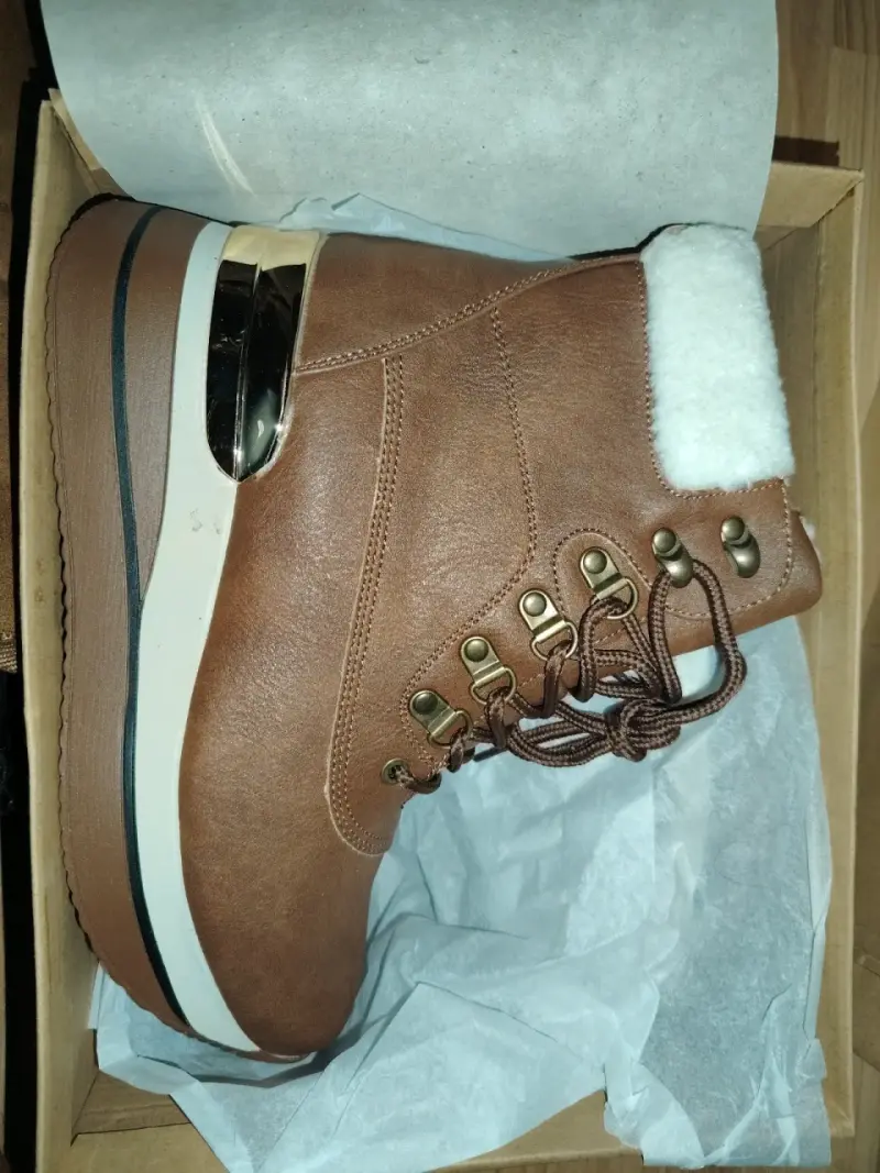 Botines de eco-cuero marrón con forro de lana - 2