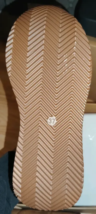 Botines de eco-cuero marrón con forro de lana - miniatura 3