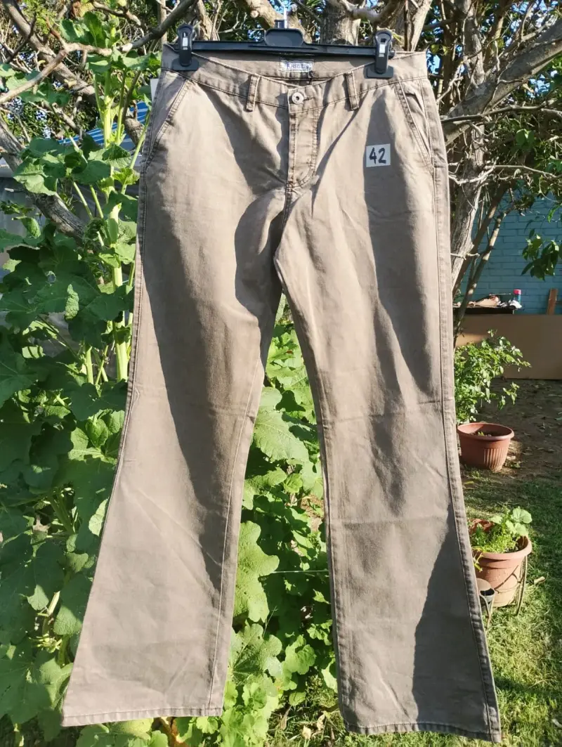 Pantalones casuales beige talla 42 - 1
