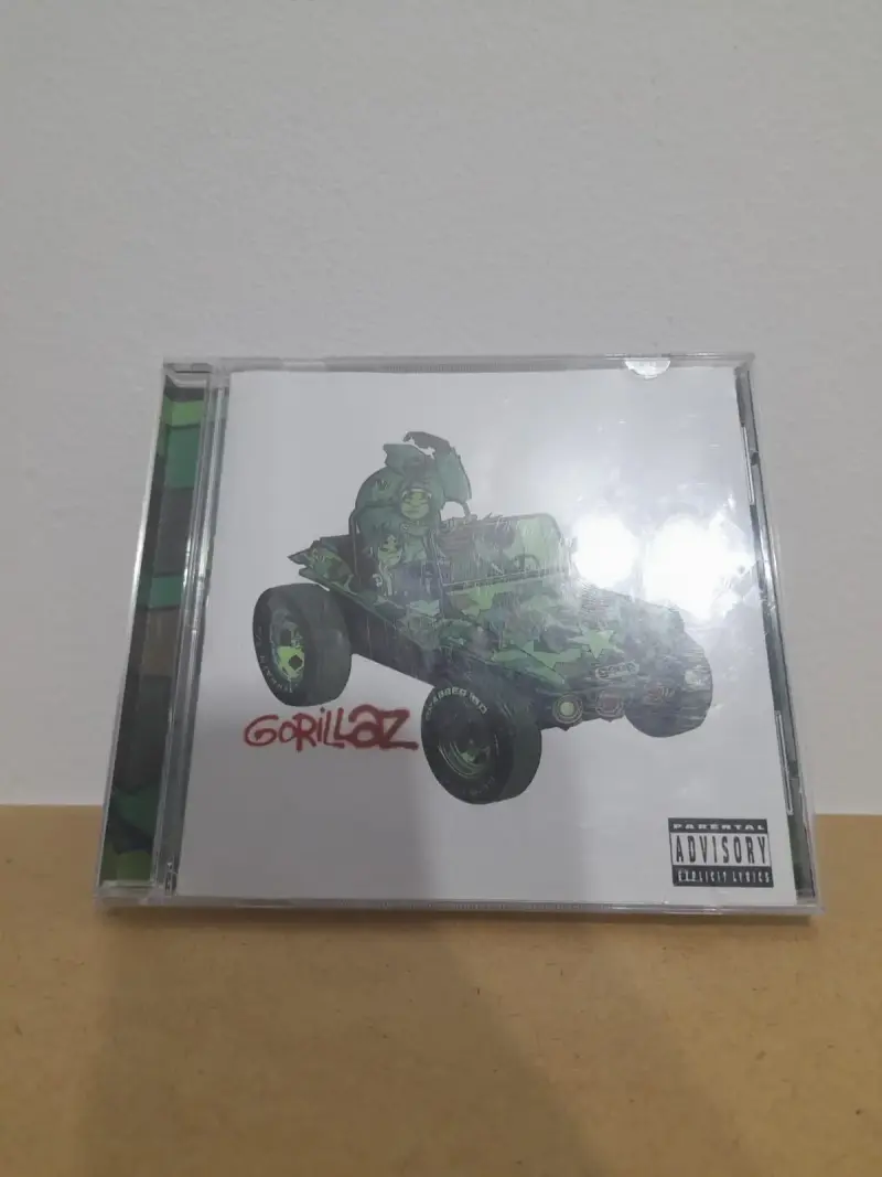 CD Gorillaz álbum debut - 1
