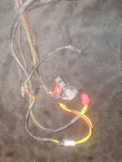 Fuente de Poder GameMax VP-350-RGB 350W - miniatura 5