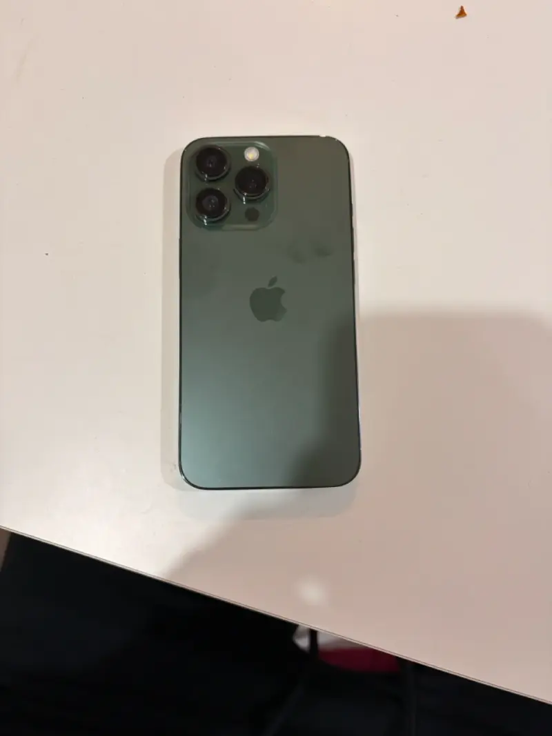iPhone 13 Pro Max 128GB Verde en Buen Estado - 4