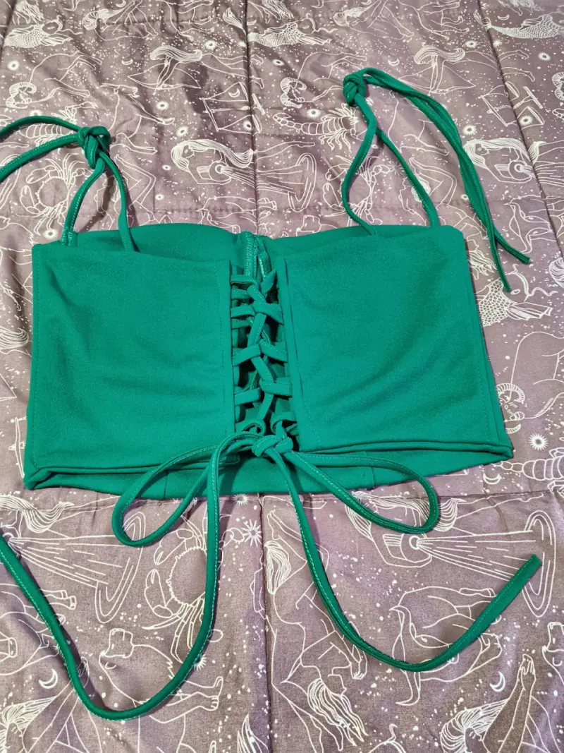 Top verde con tirantes ajustables Talla XS - 4