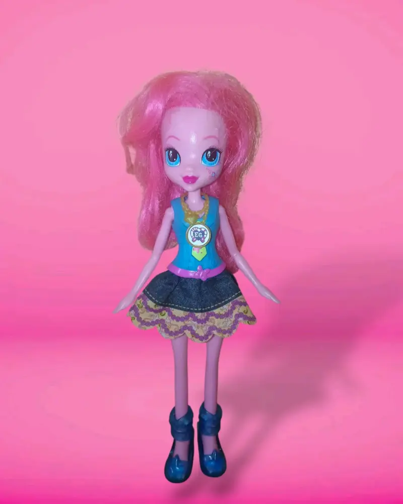 Muñeca Equestria Girls con Vestido Colorido - 4