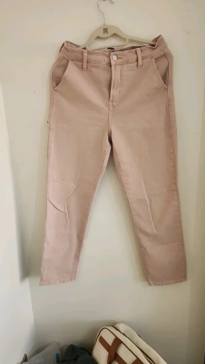 Pantalones beige Old Navy para mujer - 3