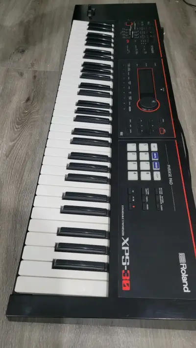 Teclado sintetizador Roland XPS-30 en buen estado - miniatura 2