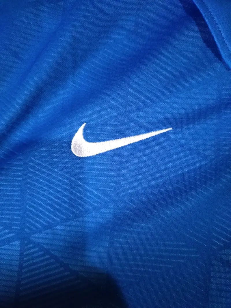 Polera deportiva Nike Dri-FIT azul - 3