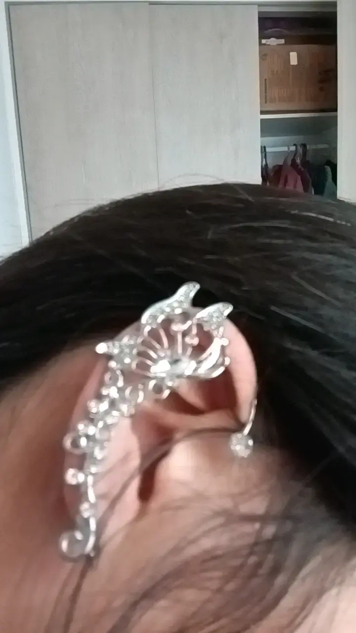 Aros de mariposa estilo ear cuff plateados - 2