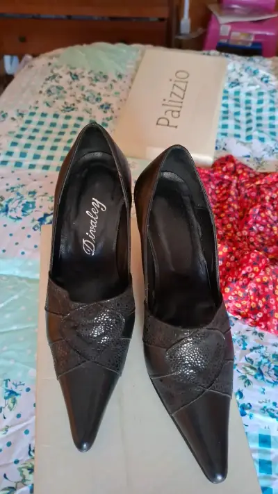 Zapatos de Tacón Alto Negros Diseños Elegantes - miniatura 1