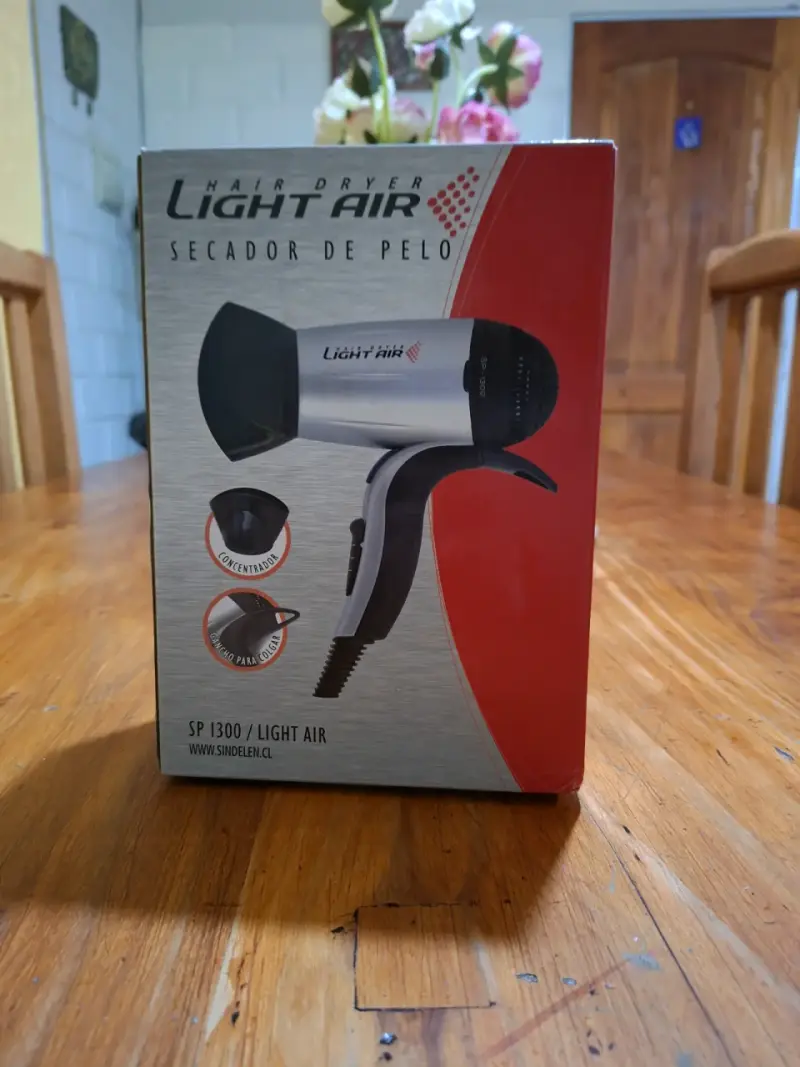Secador de Pelo Light Air SP1300 con Concentrador - 1