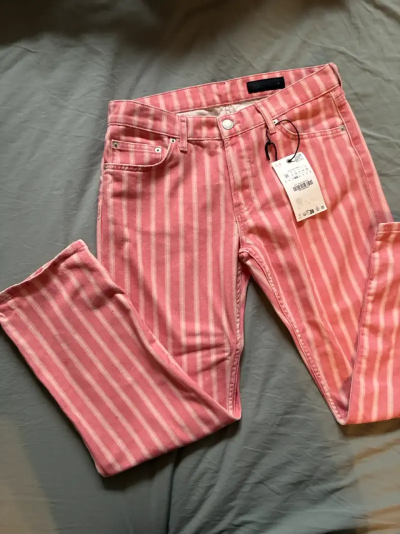 Jeans Zara  rosados a rayas para mujer - 2
