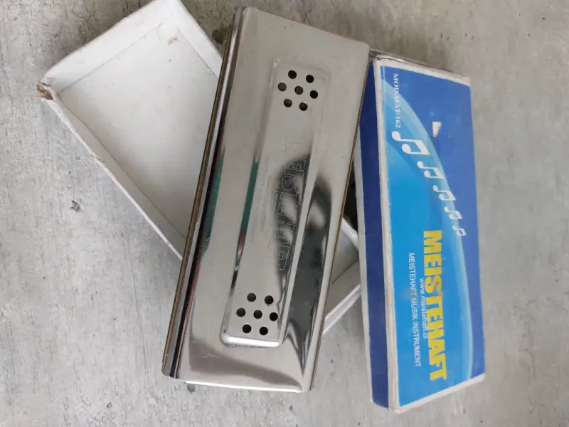 Armónica Meistehaft en caja original - 1