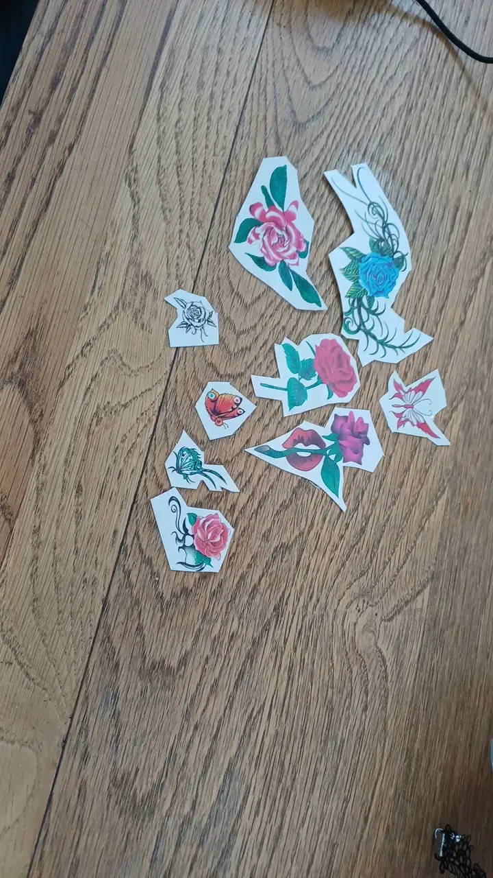 Set de Tatuajes Temporales de Flores y Mariposas