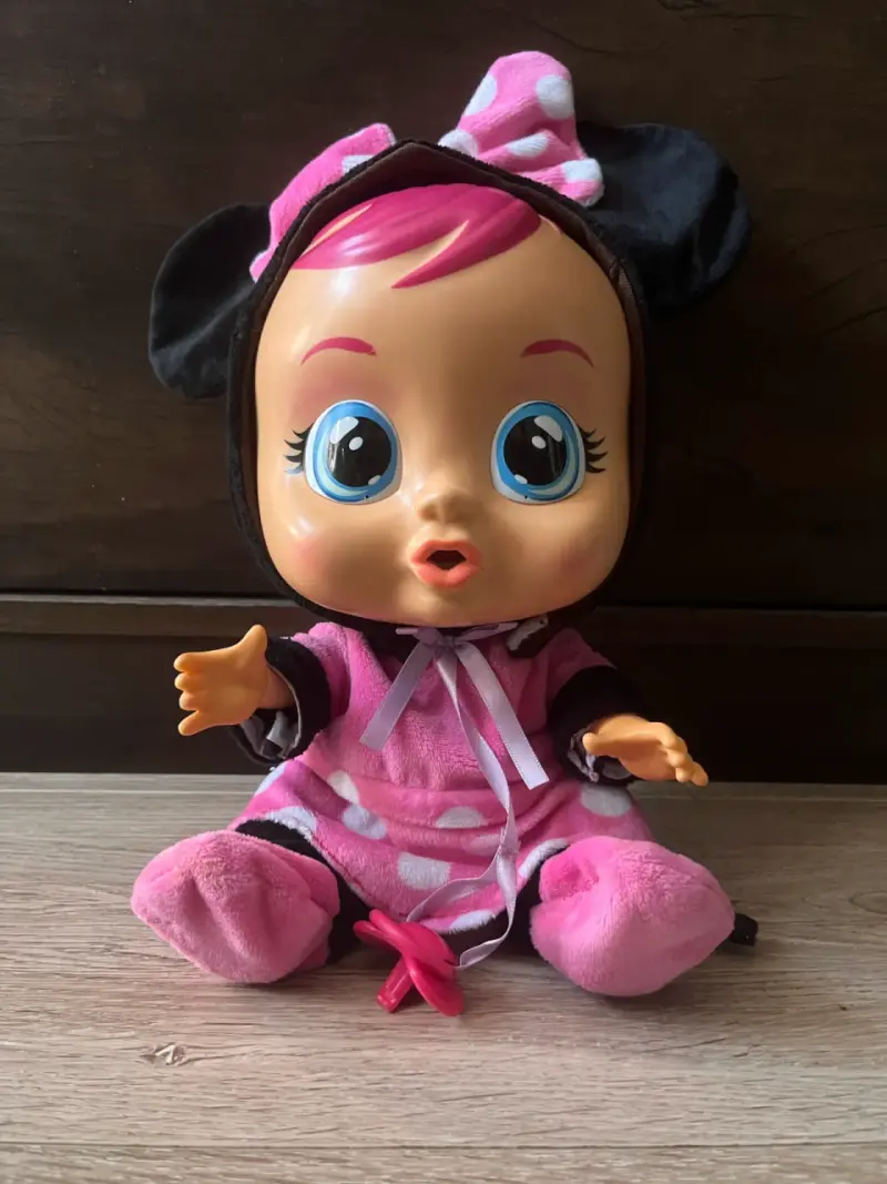 Muñeca bebé llorona minie - 1