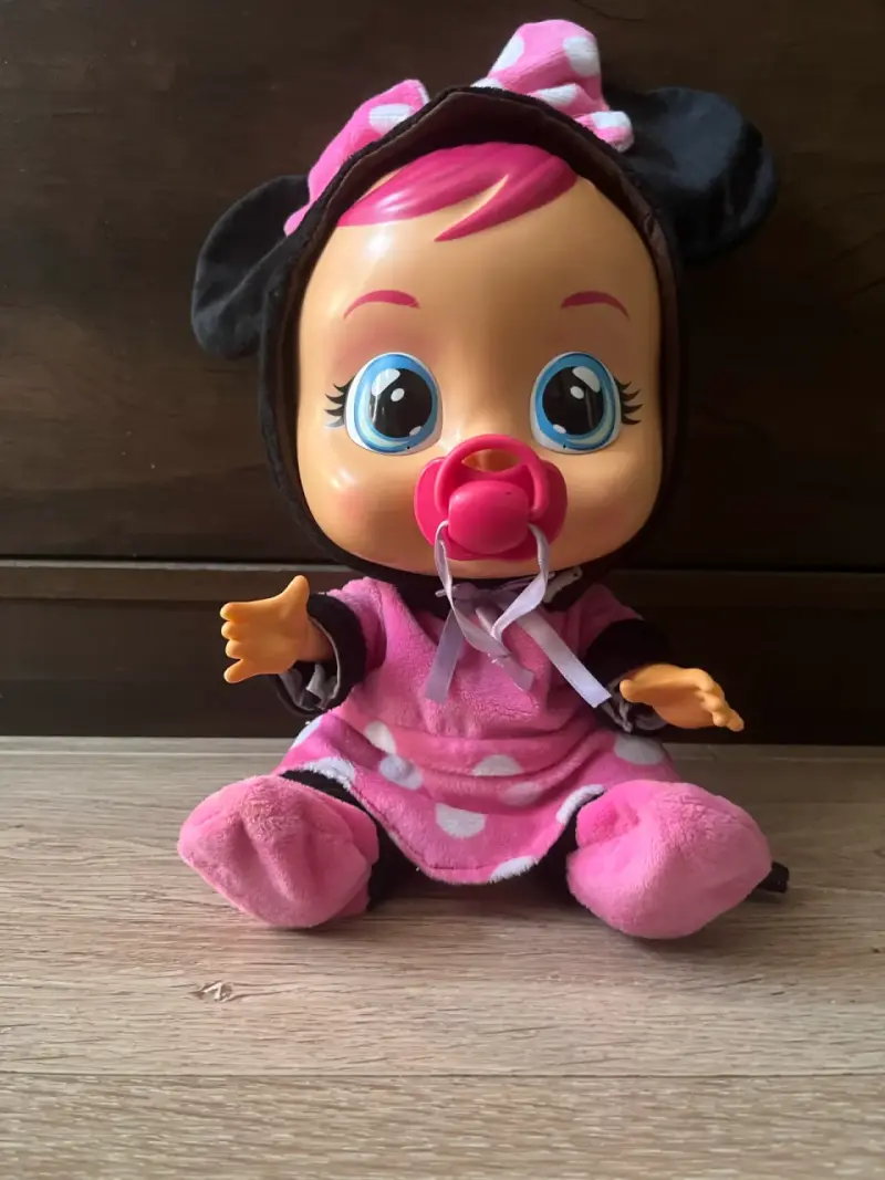 Muñeca bebé llorona minie - 2