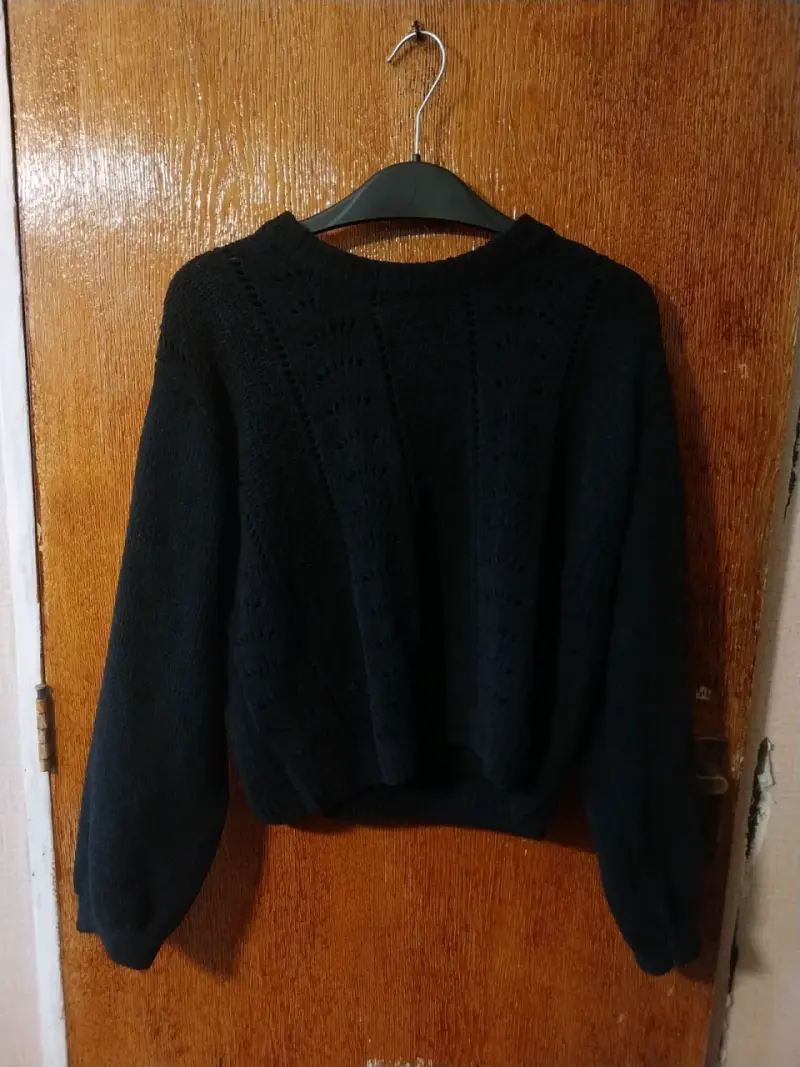 Suéter negro para mujer - 2
