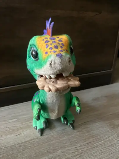 Fur real friends baby Dinosaurio - miniatura 1