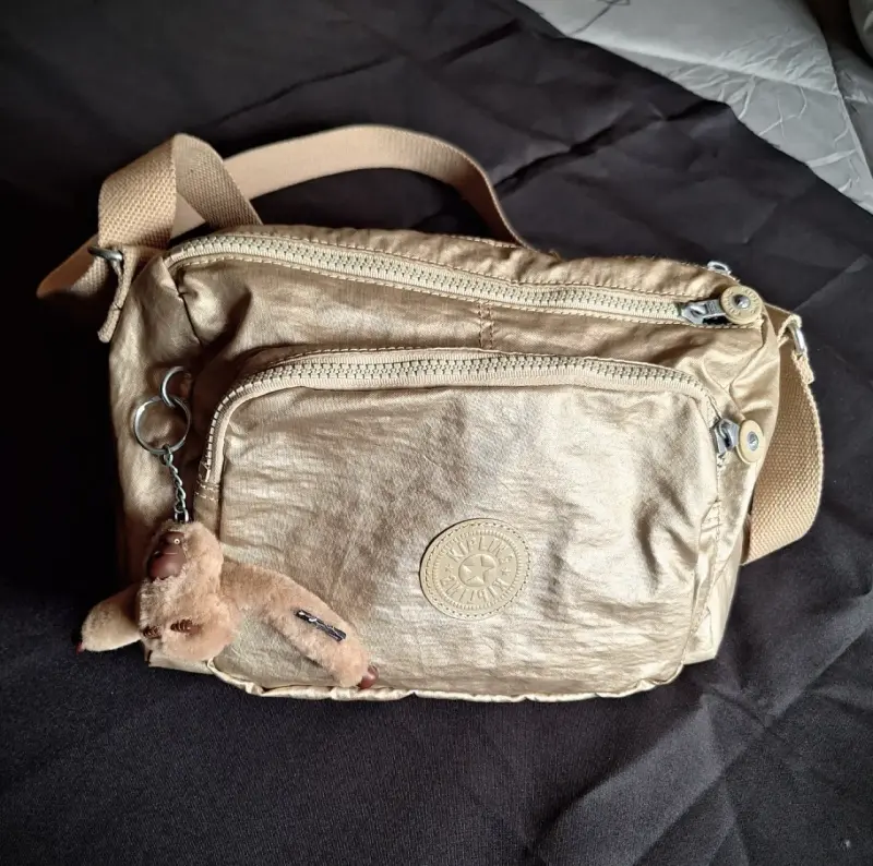 Cartera dorada Kipling con llavero - 1