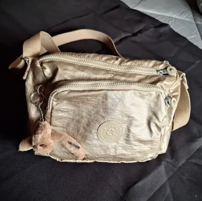 Cartera dorada Kipling con llavero - miniatura 1