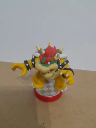 Figura Amiibo Bowser de Nintendo - miniatura 1