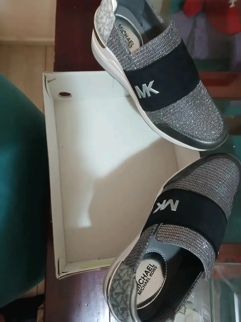 Zapatillas deportivas Michael Kors grises - 4